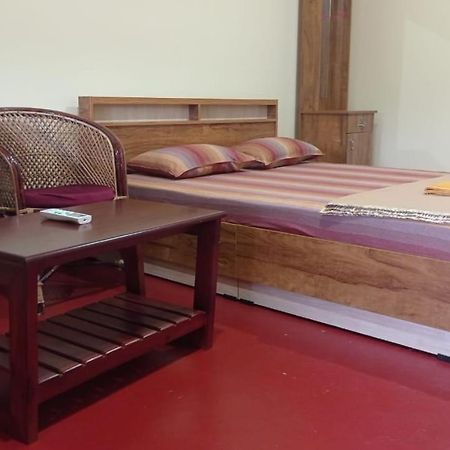 Canalview Private Cottage Azhikkal Ayiram Thengu Panmana Luaran gambar