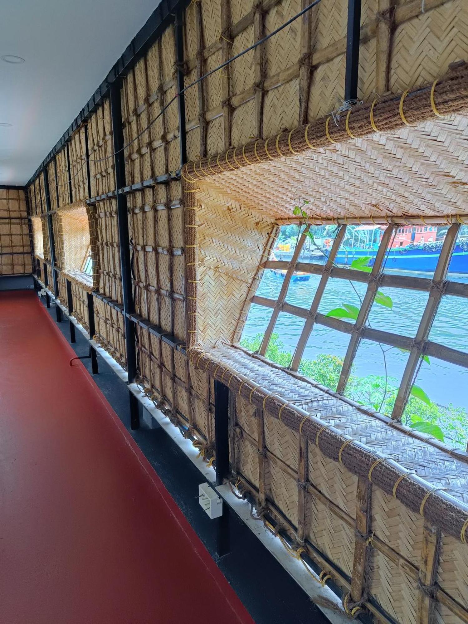 Canalview Private Cottage Azhikkal Ayiram Thengu Panmana Luaran gambar